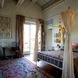 Privatunterkunft Au Petit Jardin, Ravenna